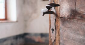 Installing and Replacing External Bifold Door Furniture